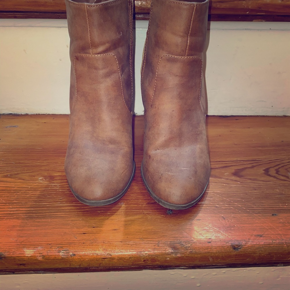 Brown booties size 7